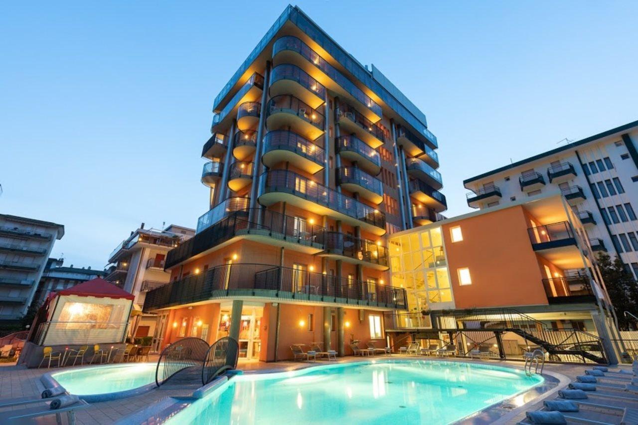 לידו די ג'סולו Hotel Sheila מראה חיצוני תמונה