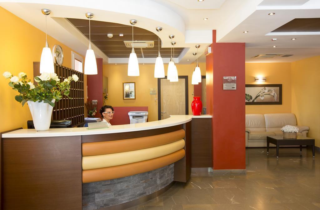 לידו די ג'סולו Hotel Sheila מראה חיצוני תמונה